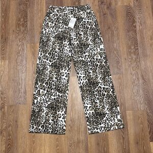 Ettelo  Leopard Print Wide Leg Pants - Neutral Animal Print